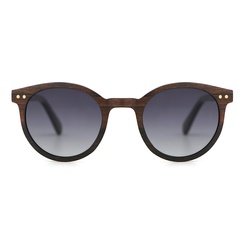 The AVELINE's round frames, crafted from laminated ebony wood, are perfect for small faces. Experience the elegance of a lightweight wooden frame while making a sustainable style statement.