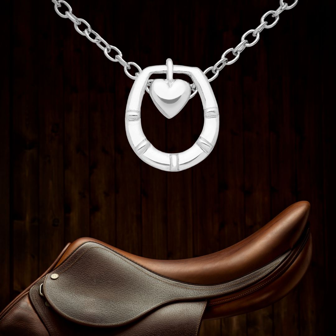 925 Sterling Silver Horseshoe Heart Pendant - Hashtag Bamboo