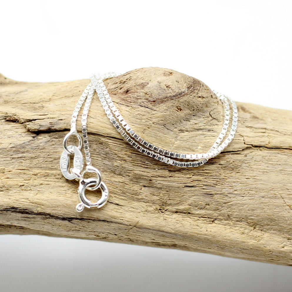 925 Sterling Silver Box Chain 0.7mm 45cm - Hashtag Bamboo