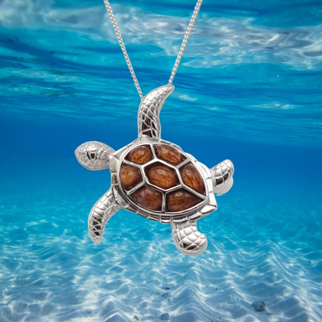 925 Sterling Silver Pendant Turtle with Wood Inlay