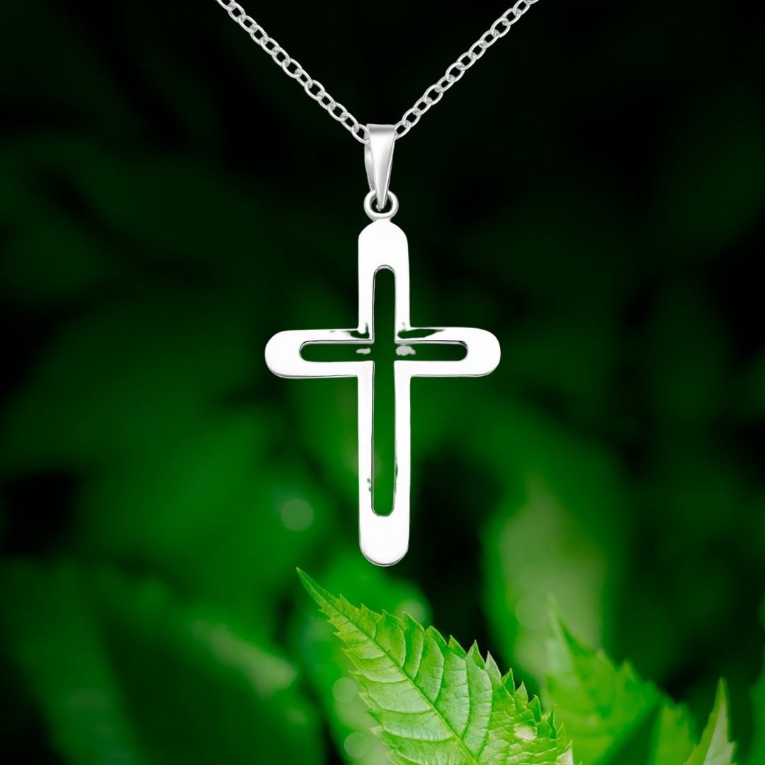 Large 925 sterling silver cross, sold as a pendant only or with a 40cm Italian silver chain.